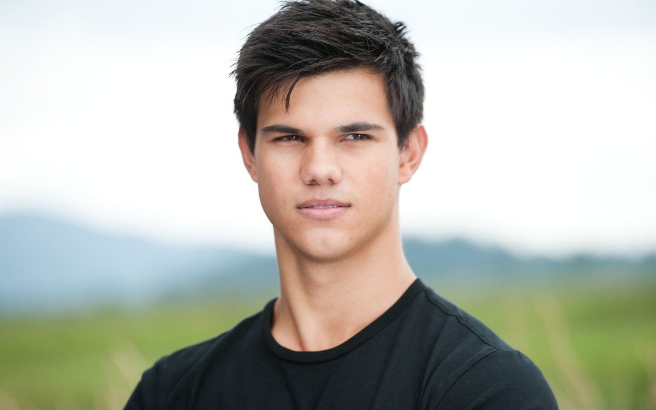 Taylor Lautner yillik kazanci geliri